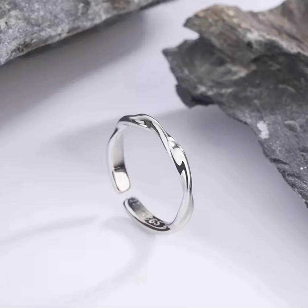 S925 Elegant Silver Twist Ring
